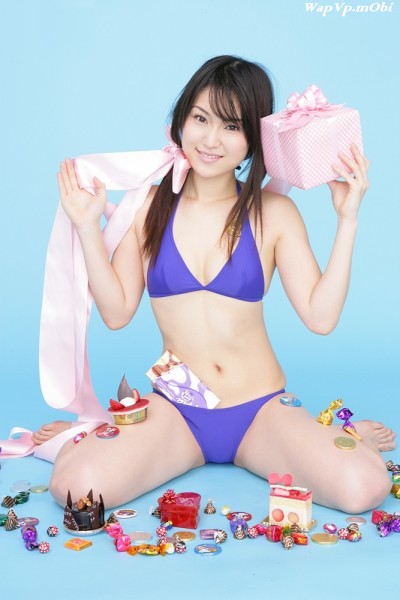 Girl-xinh-bikini110